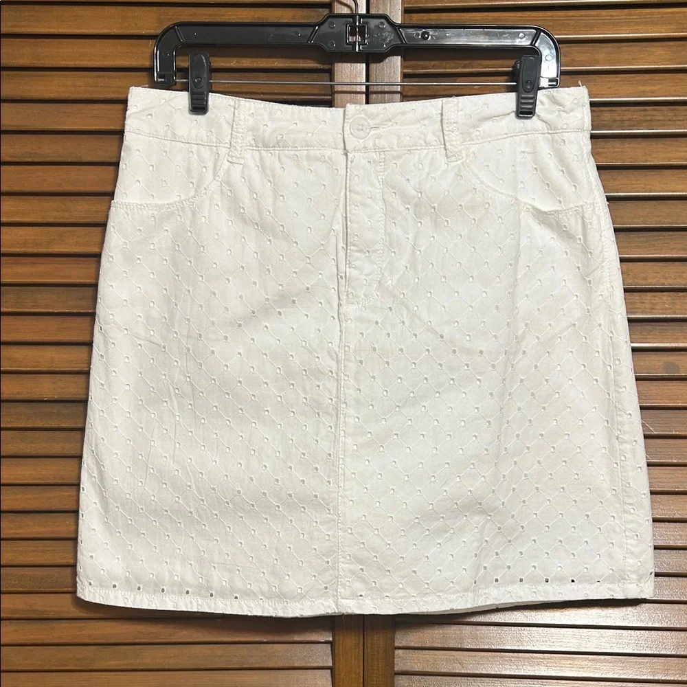 Croft & Barrow White Cotton Eyelet Skort Skirt Size 8 - Picture 1 of 6